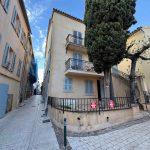 ST-rent-apartment-saint-tropez-front-view